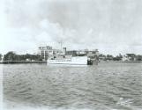 Image of John Ringling's yacht Zaolphus, in Sarasota Bay in front of the Sarasota Yacht & Autom…