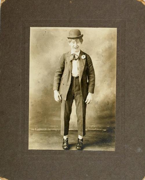 Full body portrait of a comedic actor