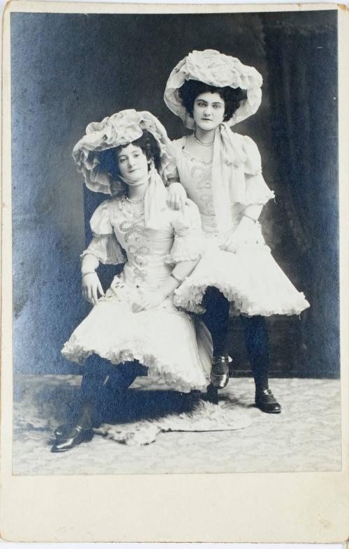 The Gibbs Sisters