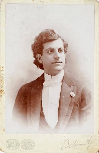 Professor Santwella