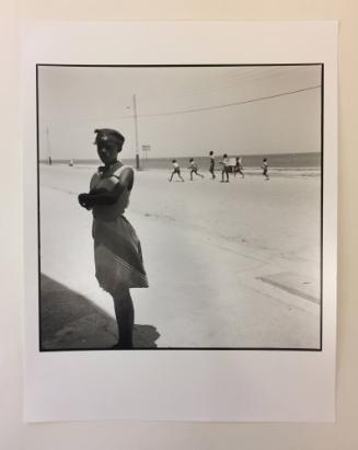 A girl at the ocean, Cap Haitian