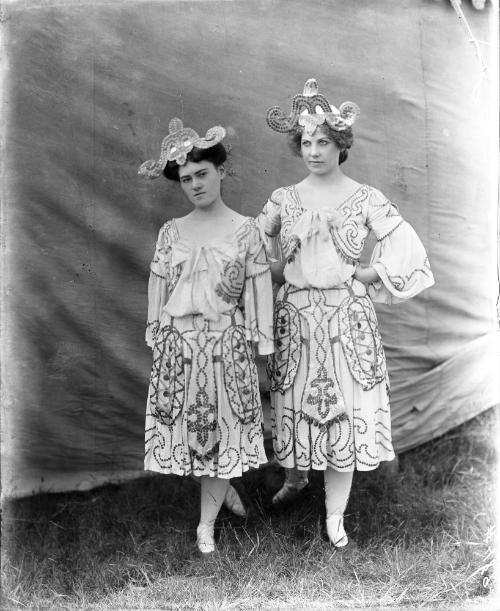 Ballet Girls
