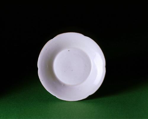 Foliated dish