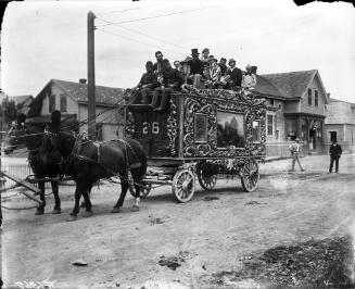 Clown bandwagon
