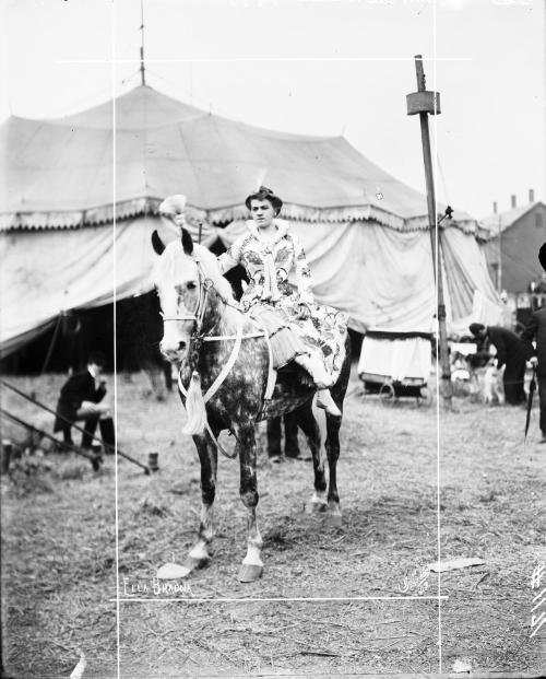 Ella Bradna