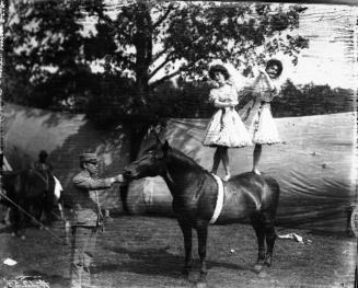 Ouiko and Marie Meers