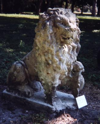 Sitting Lion Shield