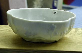 Dish in five lobed form