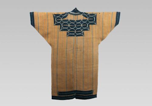 Reverse view of robe