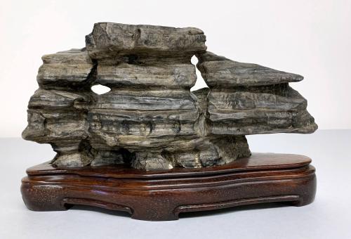 Calico Lingbi Stone