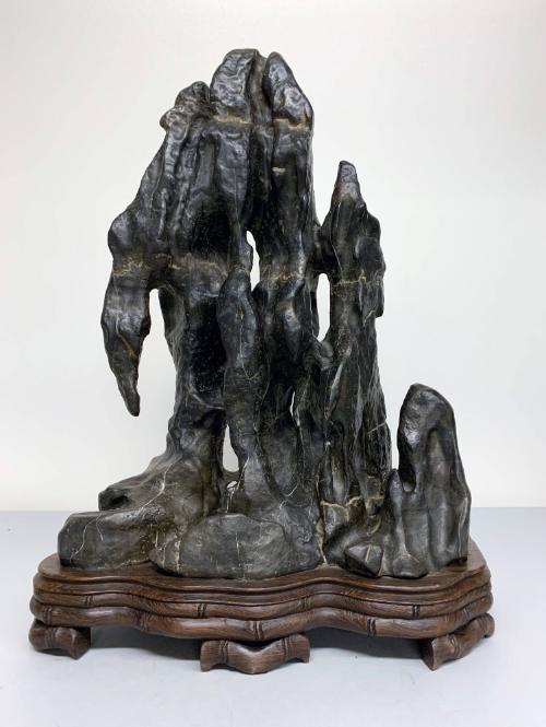 Lingbi Stone