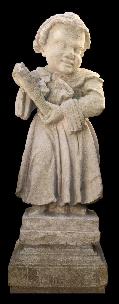 Female Dwarf holding fan