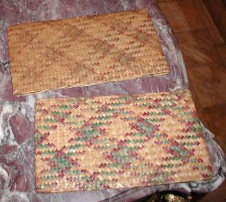 Clutch handbag
