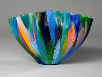 Toots Zynsky (American, born 1951)
Garden Chaos (Bowl), 1993
extruded and fused glass
Overal…