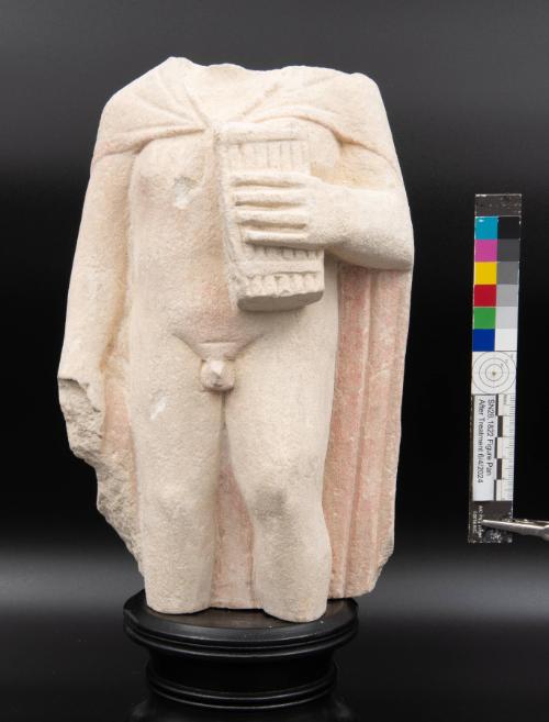 Figure, Pan