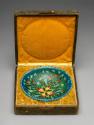 Dish in custom presentation box