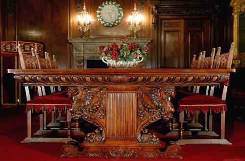Italian Renaissance Style Dining Table
