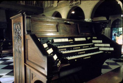 View of the organ console showing the keyboard. The organ console is situated within Ca' d'Zan'…