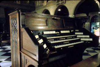 View of the organ console showing the keyboard. The organ console is situated within Ca' d'Zan'…