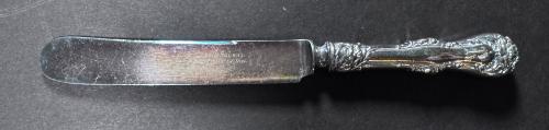 William Rogers Luncheon Knife in the "Hanover" Pattern