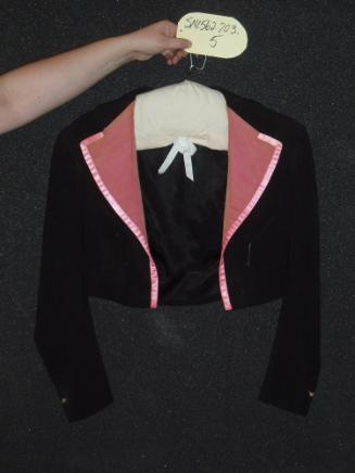 Short coat for ballerina on horseback Spec