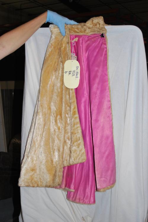 Women's Guardsmen spec cape