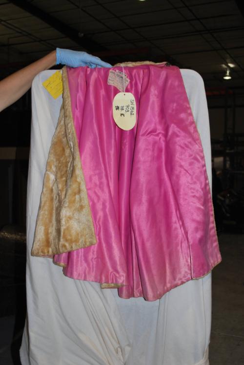 Women's Guardsmen spec cape