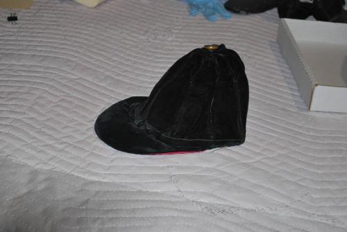 Jockey cap worn by Cuba