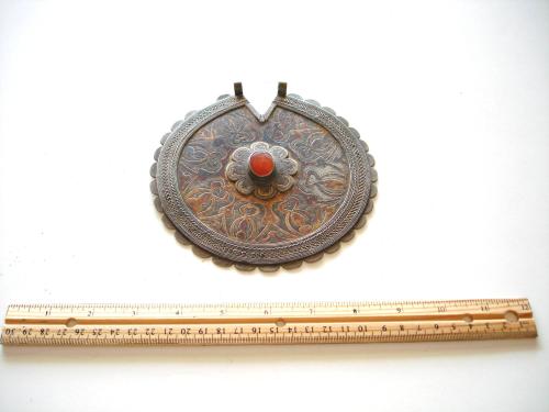 Serajna (Forehead ornament)