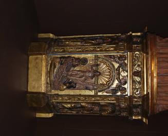 Three-Sided Pedestal