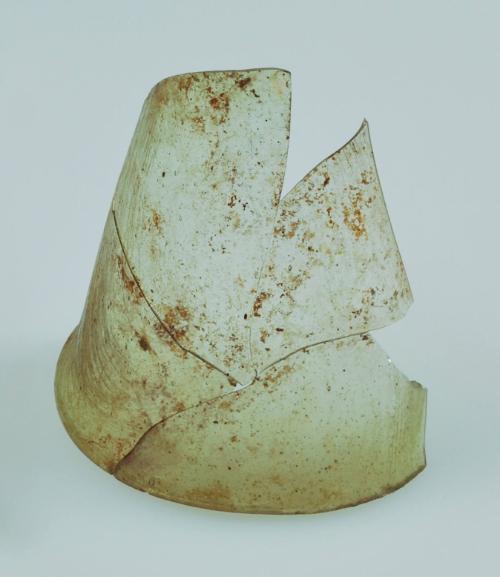 Beaker (fragment)