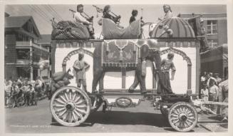 Elephant Tableau Wagon