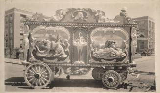 The Lion and Snake Cage wagon