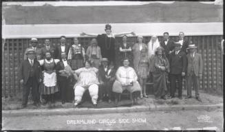 Dreamland Circus Side Show