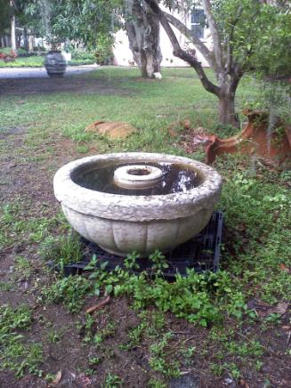 Circular marble Fountain