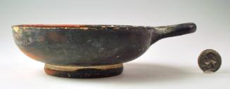 Bowl with horizonal handle