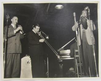 Miles Davis on Trumpet with Band