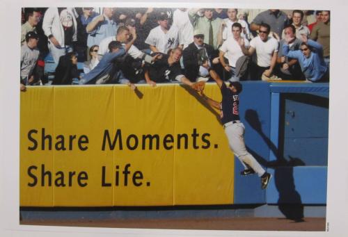 Left Fielder Shannon Stewart's Ninth Inning Catch Highlighted Minnesota's 3-1 Victory Over the Yankees in Game 1 of their Playoff Series
