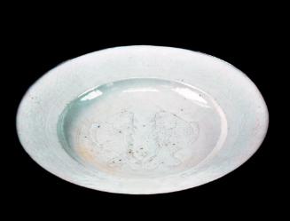 Dish (imitating Dingware of the Song dynasty molded with two carp)