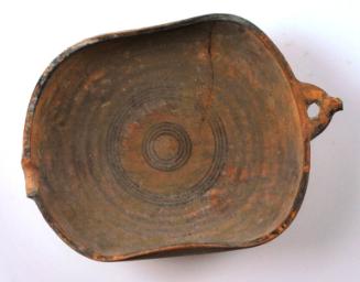 Bowl with spout