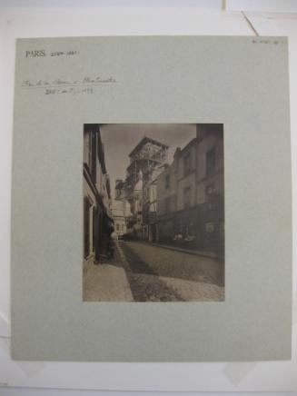 Rue de la Barre à Montmartre (Sacre Coeur Under Construction)