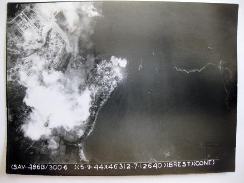 World War II, US Army Air Force, 8th Air Force, 3rd Wing, 486th Bombardment Group Photographs