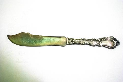 Knife
