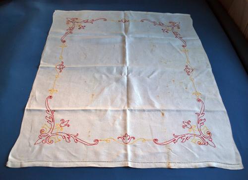 Red and Yellow Embroidered White Linen Napkins and Tablecloth
