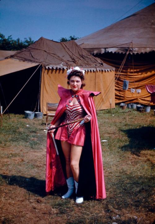 Doris Claire