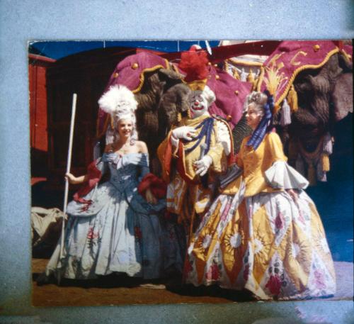 Old King Cole Spec Costumes