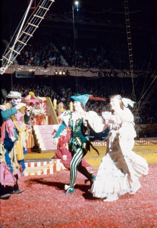 Clown Walk Around