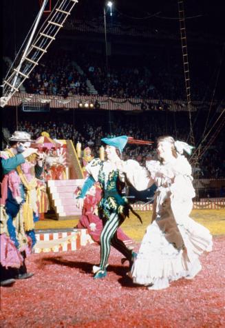 Clown Walk Around