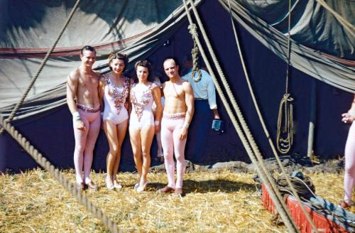 4 Performers in BY