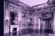Astor Crème Salon, SN11273, before 1921 when it was deinstalled from the Astor Mansion in New Y…